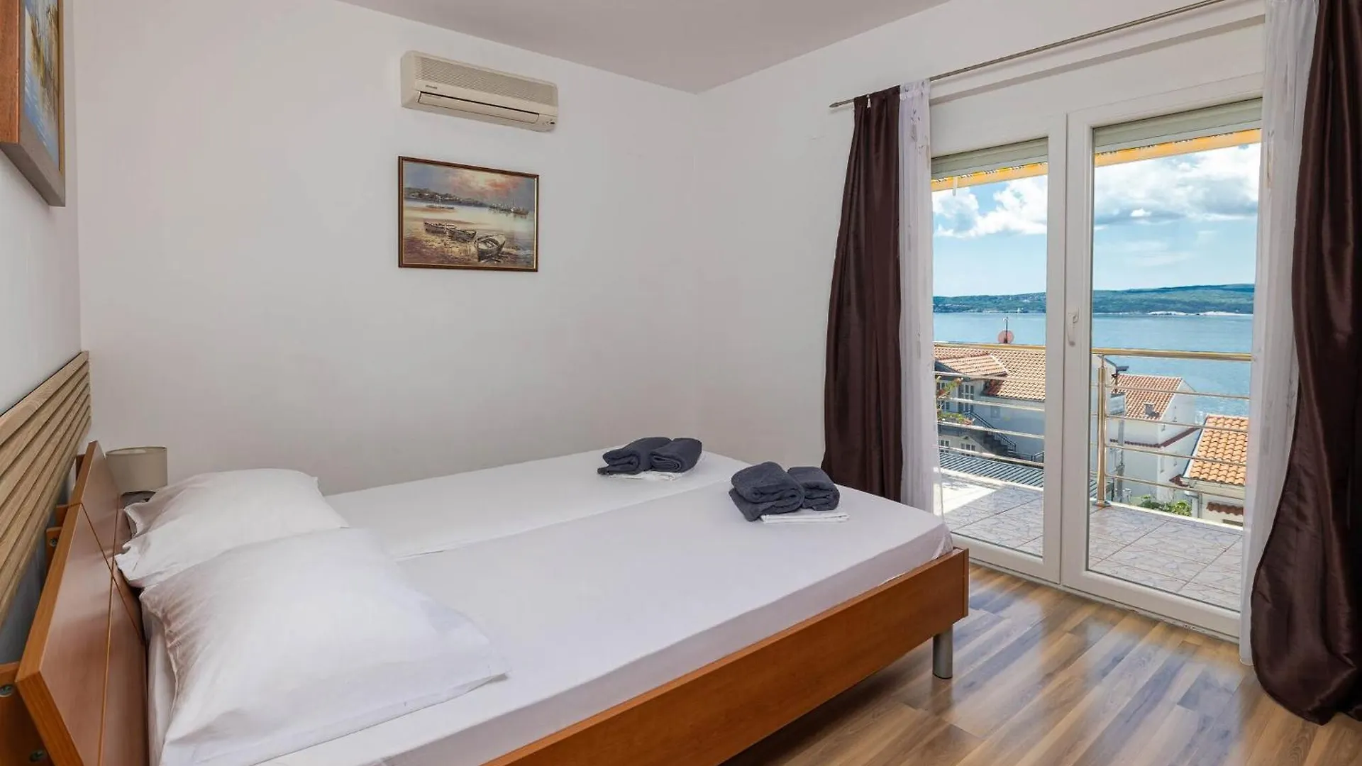 Novoselic 7 Penthaus Apartment Dramalj Croatia